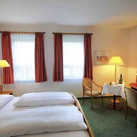 Hotel Landgasthof Roessle 3*