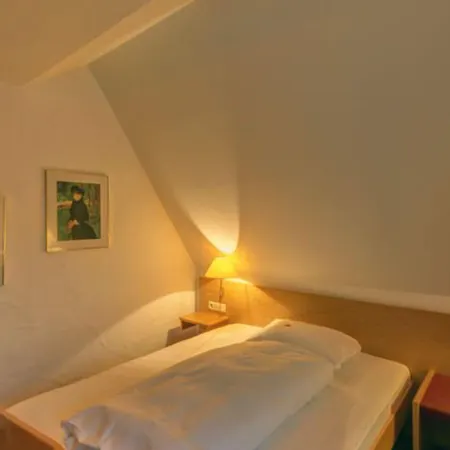 Landgasthof Roessle 3*